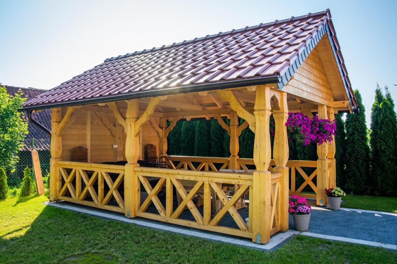 Villa Mikolajki Popieluszki 8 Exteriör bild