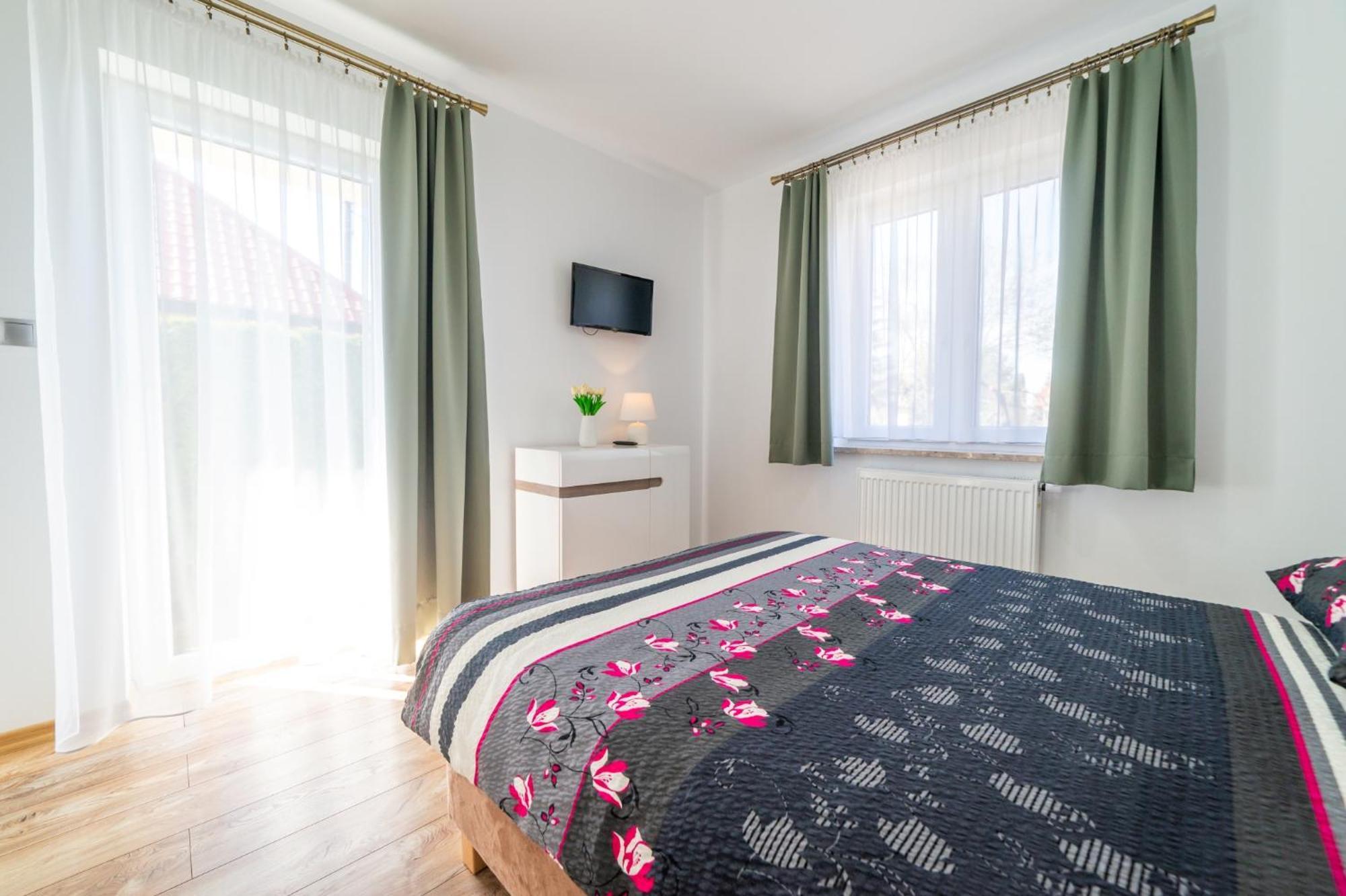 Villa Mikolajki Popieluszki 8 Exteriör bild