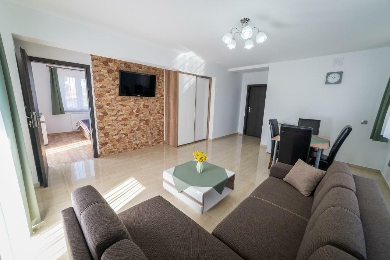Villa Mikolajki Popieluszki 8 Exteriör bild